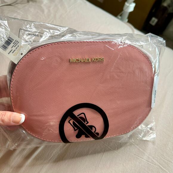 MICHAEL KORS Jet Set Travel Medium Saffiano Leather Crossbody Bag Primrose NWT - Picture 2 of 8